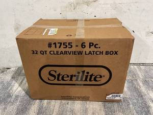 lot 194 image: Mystery Box of Mens Target Clothing
