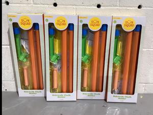 lot 410 image: LOT OF 4 Sun Squad 3 Long Handle Sidewalk Chalk Holder