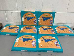 lot 488 image: LOT OF 8 Make-Your-Own Pennant Wood Craft Kit - Mondo Llama