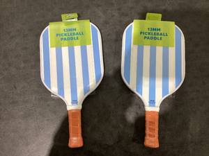 lot 542 image: LOT OF 2 Sakar 13mm Pickleball Paddle Double Sided