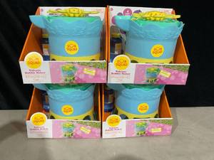 lot 376 image: LOT OF 4 Volcano Bubble Maker - Sun Squad