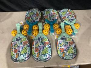 lot 572 image: LOT OF 6 4pc Pickleball Set - Sun Squad
