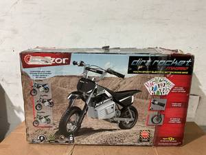 lot 29 image: Razor Dirt Rocket MX350, 24V Electric-Powered Dirt Bike