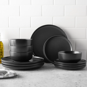 lot 661 image: 12PCS Mainstays Alessandra Matte Black Stoneware Dinnerware Set