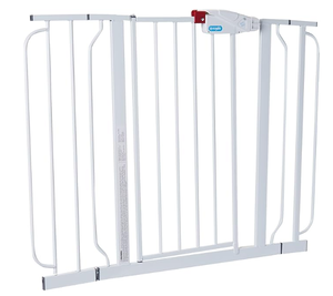 lot 767 image: Regalo Easy Step Extra wide gate, pressure mounted