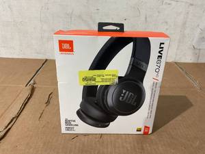 lot 67 image: JBL Live 670NC - Wireless On-Ear Headphones with True Adaptive Noise Cancelling