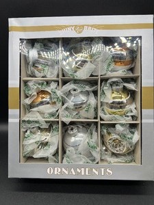 lot 170 image: SHINY BRITE Glass Ornaments Box - Silver and Gold - MIB - #5