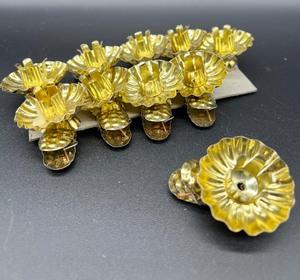 lot 180 image: Vintage Metal Candle Tree Clips - QTY 10