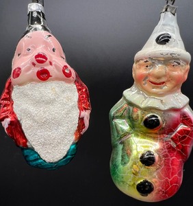 lot 192 image: Pair of Vintage Glass Hand Painted Clown Ornaments