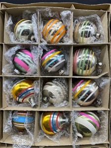 lot 197 image: Vintage Glass SHINY BRITE Ornaments - Assorted Round Striped