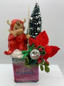 lot 9 image: Vintage Artisan Assemblage Devil PIXIE ELF Figurine