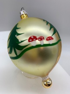 lot 14 image: Antique Glass TEARDROP Ornament