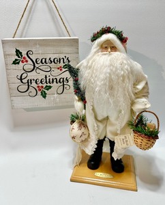 lot 155 image: OLD WORLD Santa and RUSTIC WOODEN Seasons Greetings Sign