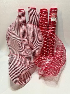 lot 156 image: HOLIDAY SPARKLE Large Decorative Mesh Rolls