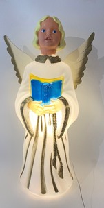 lot 38 image: Vintage EMPIRE Angel Blow Mold #2