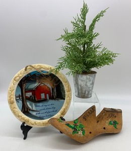 lot 46 image: Christmas Decor including POTTERY BARN Faux Tree, Vintage Hand Painted Wood Shoe Mold and Trivet