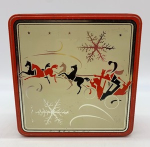 lot 48 image: Vintage ART DECO Nouveau Candy Cookie Tin