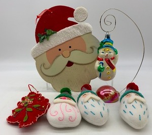 lot 80 image: Jolly Christmas Decor including SHALASTON Ornament Stand, Glass and Plush Ornaments