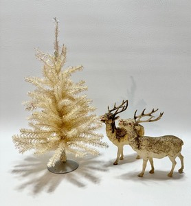 lot 212 image: Vintage Antique Mini Tinsel Tree and Pair of Celluloid and Mica Reindeer