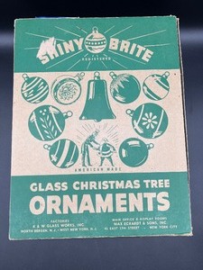 lot 198 image: Vintage Glass SHINY BRITE Ornaments - Assorted including UFOs