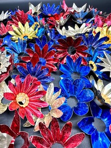 lot 245 image: Assorted VINTAGE FOIL and PLASTIC BELL Christmas Light Toppers