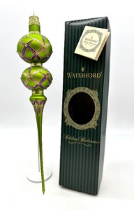lot 253 image: WATERFORD Imperial Lismore Green BLOWN GLASS TREE TOPPER with Original Box
