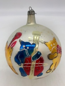 lot 108 image: Vintage Jumbo Christmas Kitty Cat Ornament, 1950s POLAND
