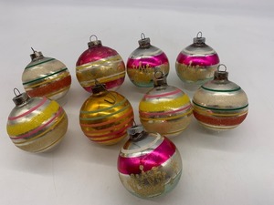 lot 94 image: SHINY BRITE Vintage Ornaments - Striped - QTY 9