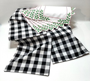 lot 281 image: Pair of Buffalo Plaid Table Runners and Scalloped Holly Placemats - QTY 6