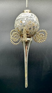 lot 288 image: VINTAGE Silver Shimmer FINIAL ORNAMENT with Metal Tinsel Accents