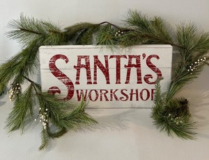 lot 386 image: SANTAS WORKSHOP Sign and Faux Garland