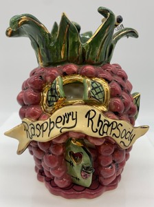 lot 394 image: Blue Sky Clayworks HEATHER GOLDMIC Raspberry Rhapsody Tea Light House