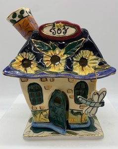 lot 397 image: Blue Sky Clayworks HEATHER GOLDMIC 2003 Sunflower Joy Tea Light House