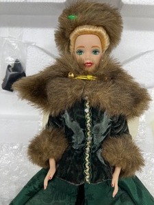 lot 436 image: BARBIE 1996 Porcelain Limited Edition Holiday Caroler Mattel Doll with Bonus