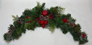 lot 477 image: Large Faux Christmas Spray with Apples