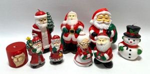 lot 493 image: Vintage Variety of Christmas Candles including Santa