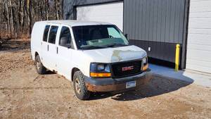 lot 003 image: 2006 GMC Savana Cargo Van  High Mileage with Like New Tires and Included Storage System