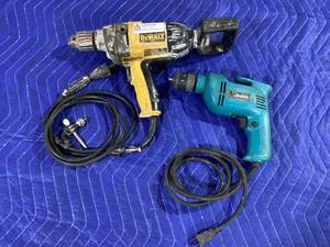 lot 054 image: DEWALT DW130V 12 VSR DRILL AND MAKITA 6496 38 ELECTRIC DRILL WITH ACCESSORIES