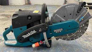 Makita 14 in. Power Cutter Power Pack