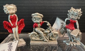 lot 114 image: Three 1990s Betty Boop Pewter Figurines