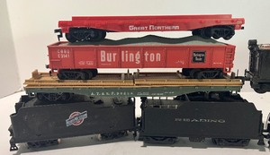 lot 153 image: Vintage Eight Piece LOT - Model Train Cars Engine