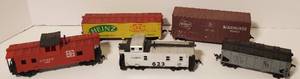 lot 187 image: LOT of Five Model Railroad Cars - Heinz and More