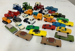 lot 193 image: Twenty-Seven Toy Car and Tractor LOT - Die-Cast Tractor, Plastic Cars, John Deer, International and More