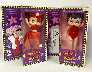 lot 25 image: 1986 Marty Toy Betty Boop Fashion Dolls Lot 2