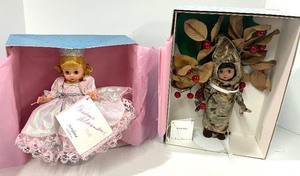 lot 32 image: 1999 Apple Tree and 1995 Glinda Madame Alexander Dolls Wizard of Oz