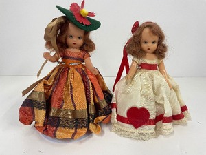 lot 8 image: Storybook Dolls by Nancy Ann Lot of 2