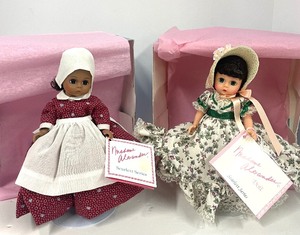 lot 88 image: Scarlett Series Gone with the Wind Madame Alexander Dolls Scarlett Picnic 1994 and Prissy