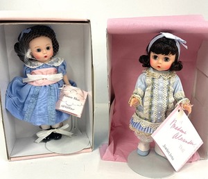 lot 89 image: Gone with the Wind Scarlett Series Madame Alexander Bonnie Blue Goes to London 1994 and 2006 Bonnie Blue
