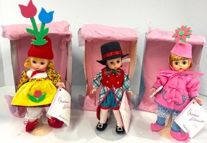 lot 107 image: Madame Alexander Mayor of Munchkinland Munchkin Herald and Munchkin Peasant Lot of 3 MA Dolls