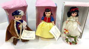 lot 163 image: Madame Alexander Snow White Lot of 3 Snow Whites Prince Snow White and Snow White Wedding